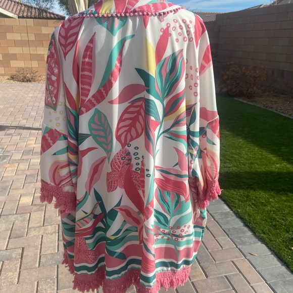 Colorful Kimono Style Top - Picture 13 of 14
